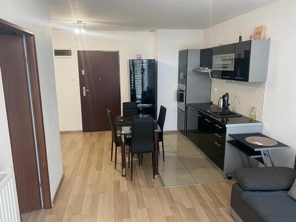 Apartament Nad Baltykiem Kolobrzeg Exterior photo